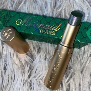 TOO FACED LA CRÈME MYSTICAL EFFECTS lipstick - Mermaid Tears